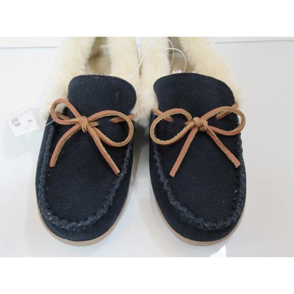 Women's Clarks Size 8 Cozy Slip On Moccasin Slippers Comfort Navy - Picture 3 of 9
